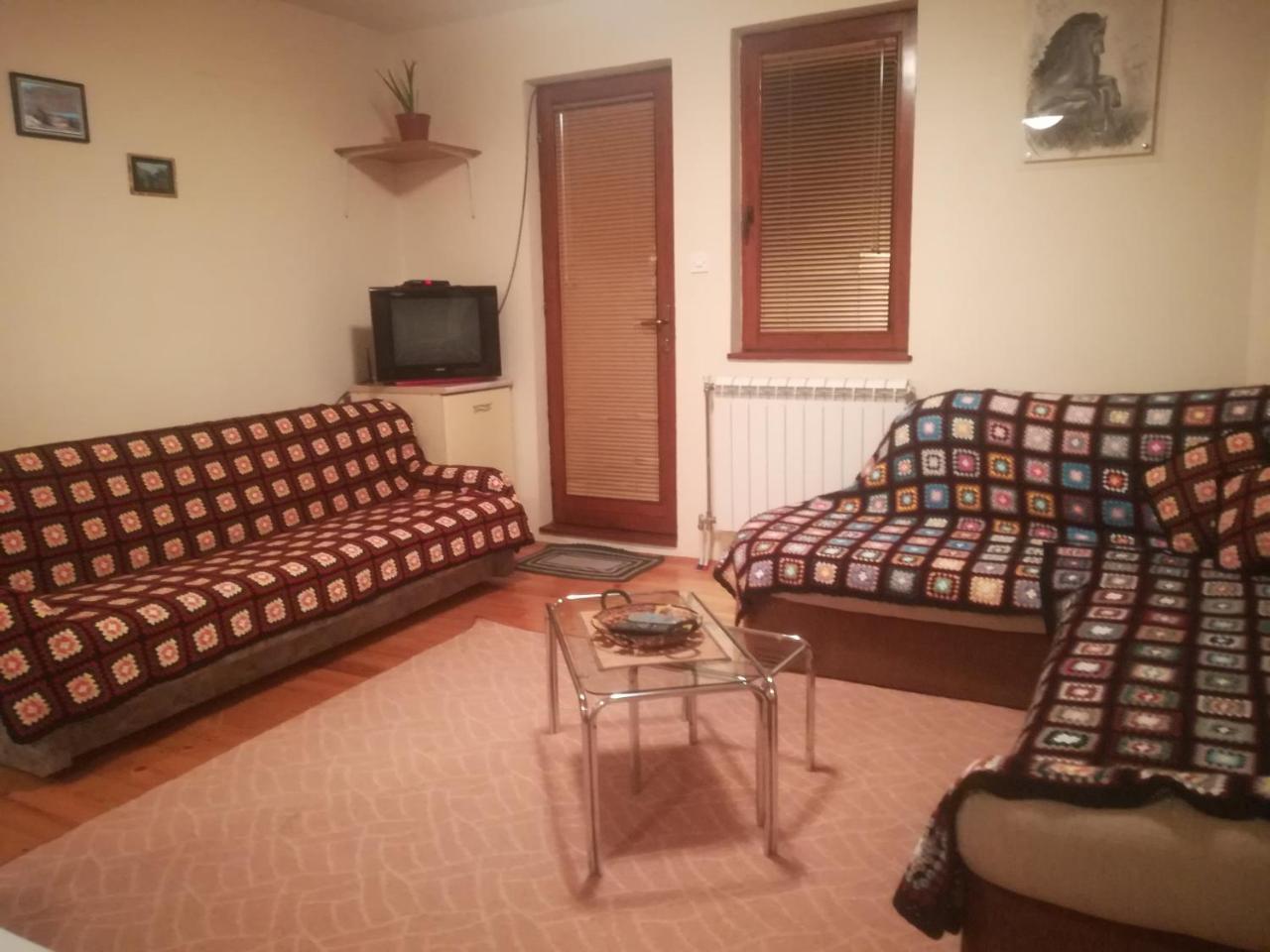 ***Stefani Apartments Kruševo Buitenkant foto