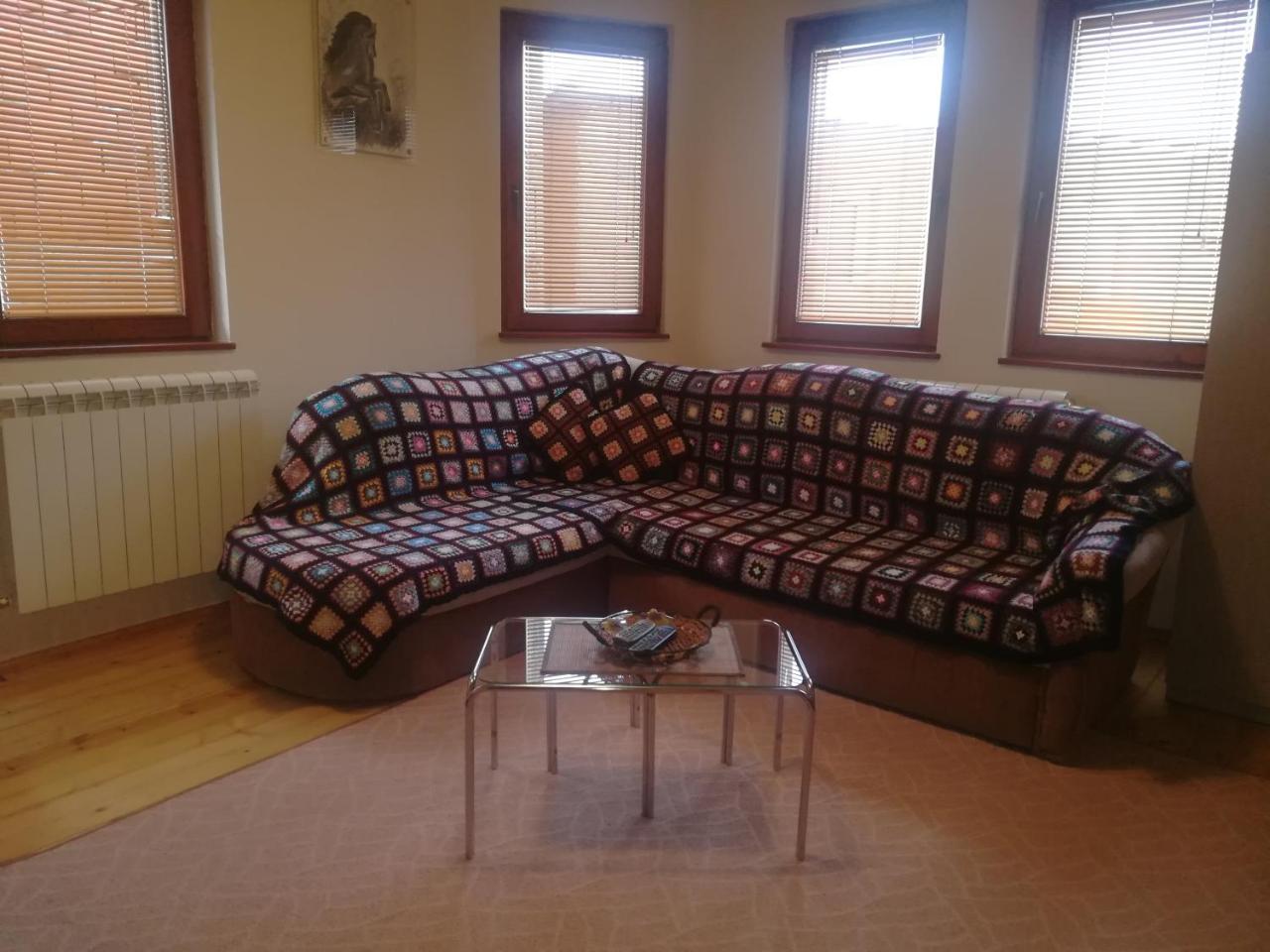 ***Stefani Apartments Kruševo Buitenkant foto