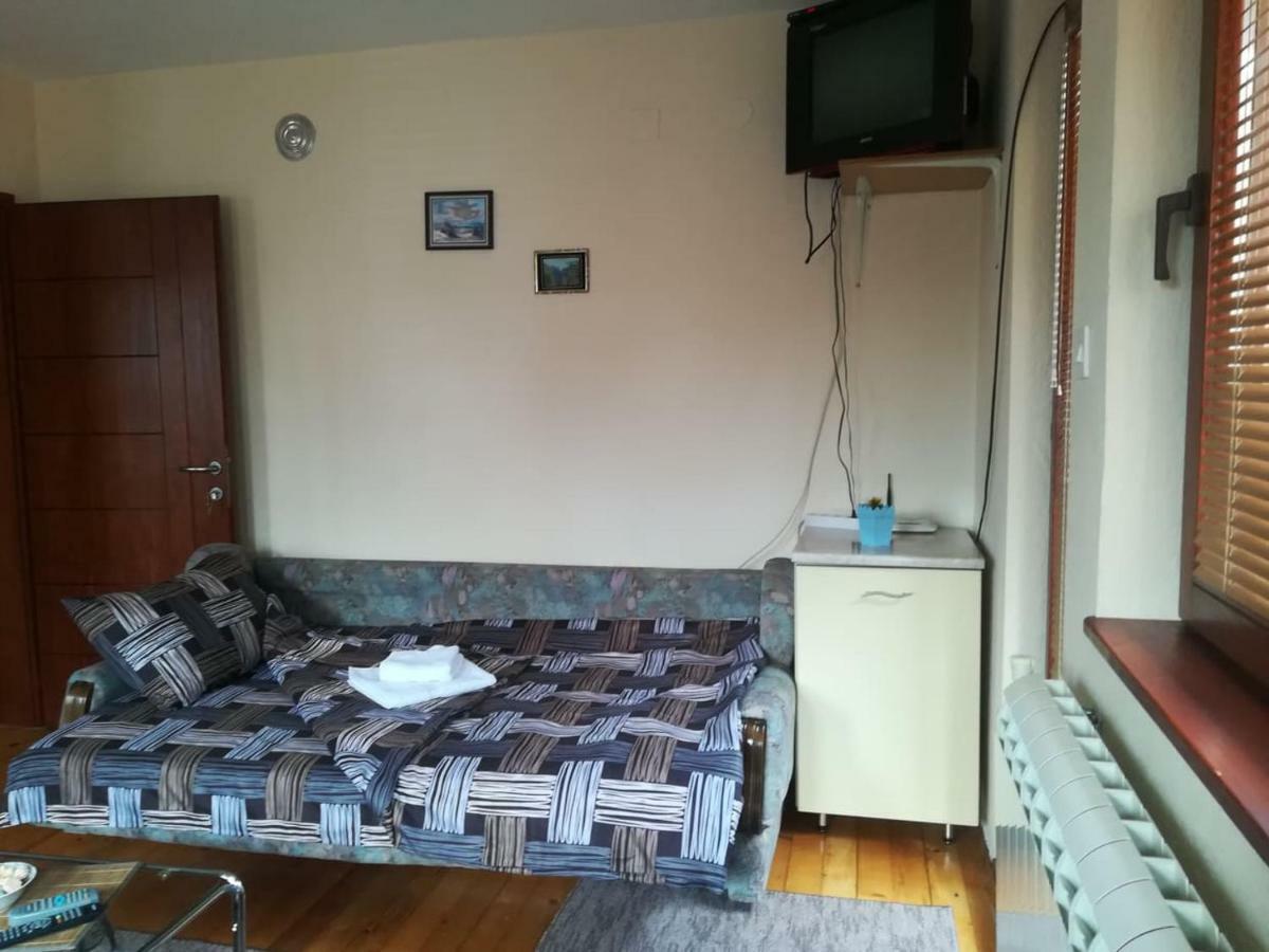 ***Stefani Apartments Kruševo Buitenkant foto